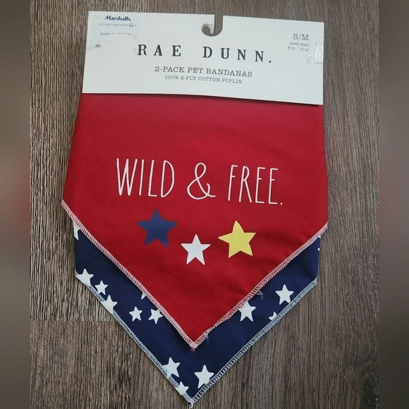Rae Dunn Pet Bandana - Picture 1 of 5